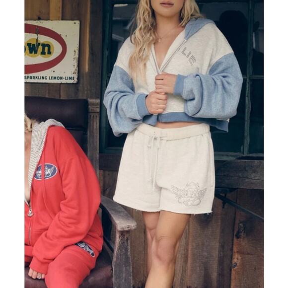 Boys Lie Shorts Women Extra Small 1 800 Heathered Basic Fleece Rhinestone Y2K - Picture 1 of 13